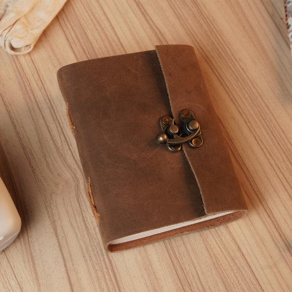 The Vintage Keeper – Handmade Leather Lock Journal
