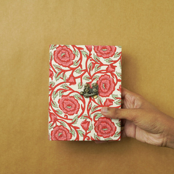 Gulnaar – Locked Letters - Regular (5x7)