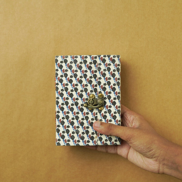 Muted Meadow – The Story Keeper - Mini (4×6)
